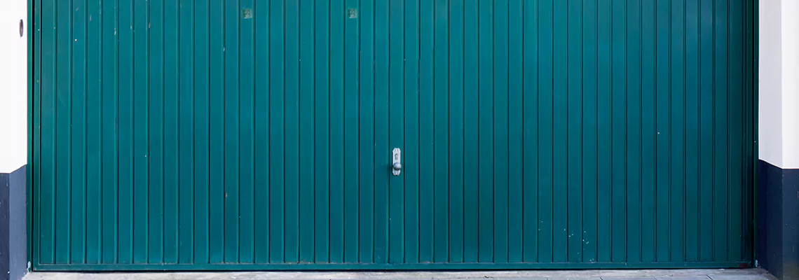 Vinyl Garage Doors Repair Specialists in Hialeah, FL